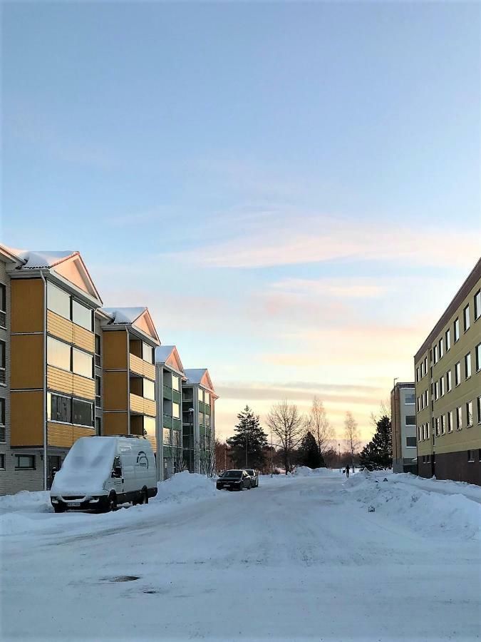 Kemi City L Near Snowcastle, 2 Rooms, Kitchen, Glazed Balcony, Free Parking On Street Exteriér fotografie